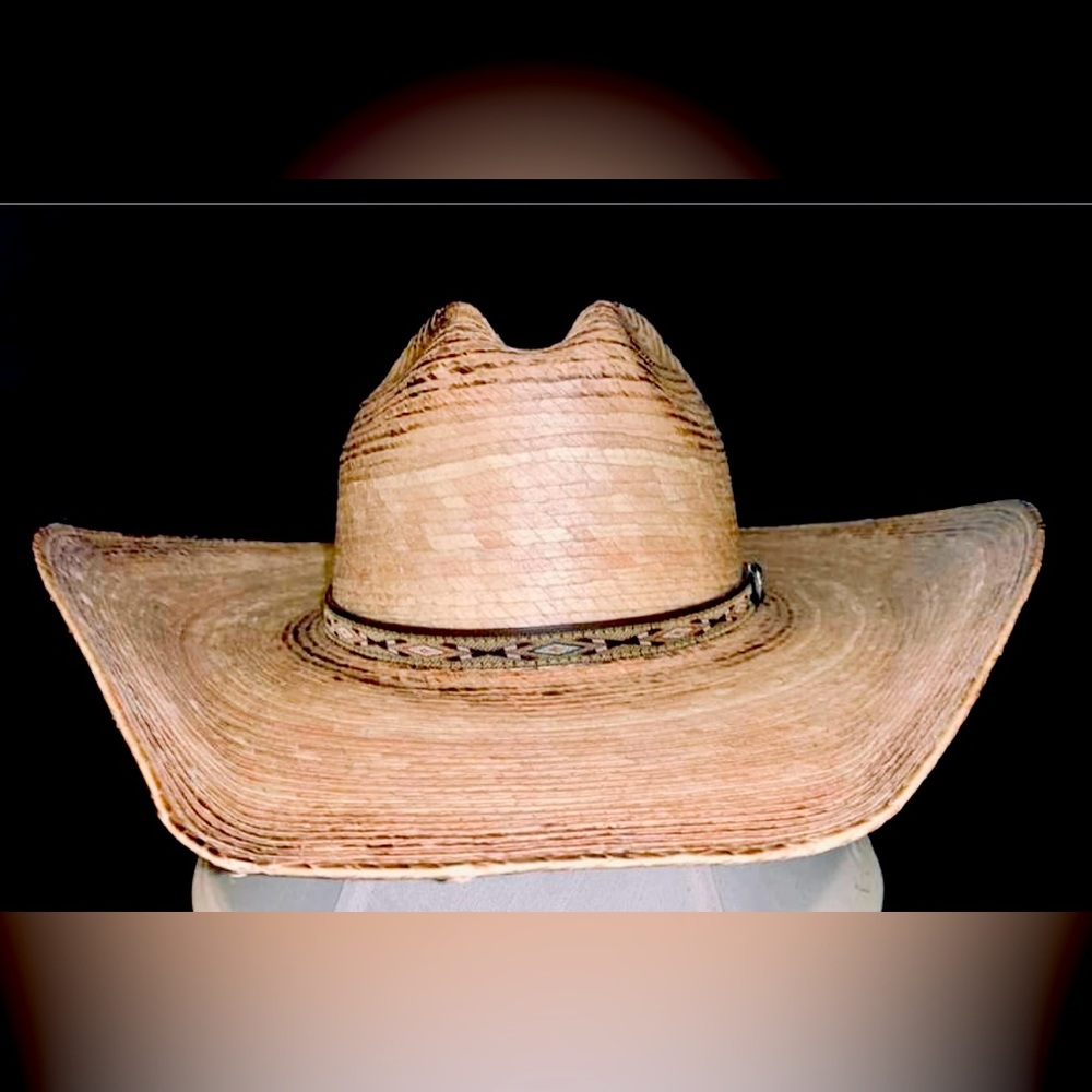 Small men’s Justin hat!